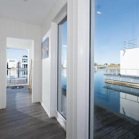 Hotel na wodzie Kleine Insel Olpenitz